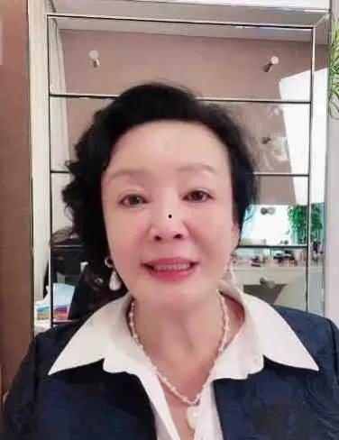 娱乐圈吃瓜美女是谁图片